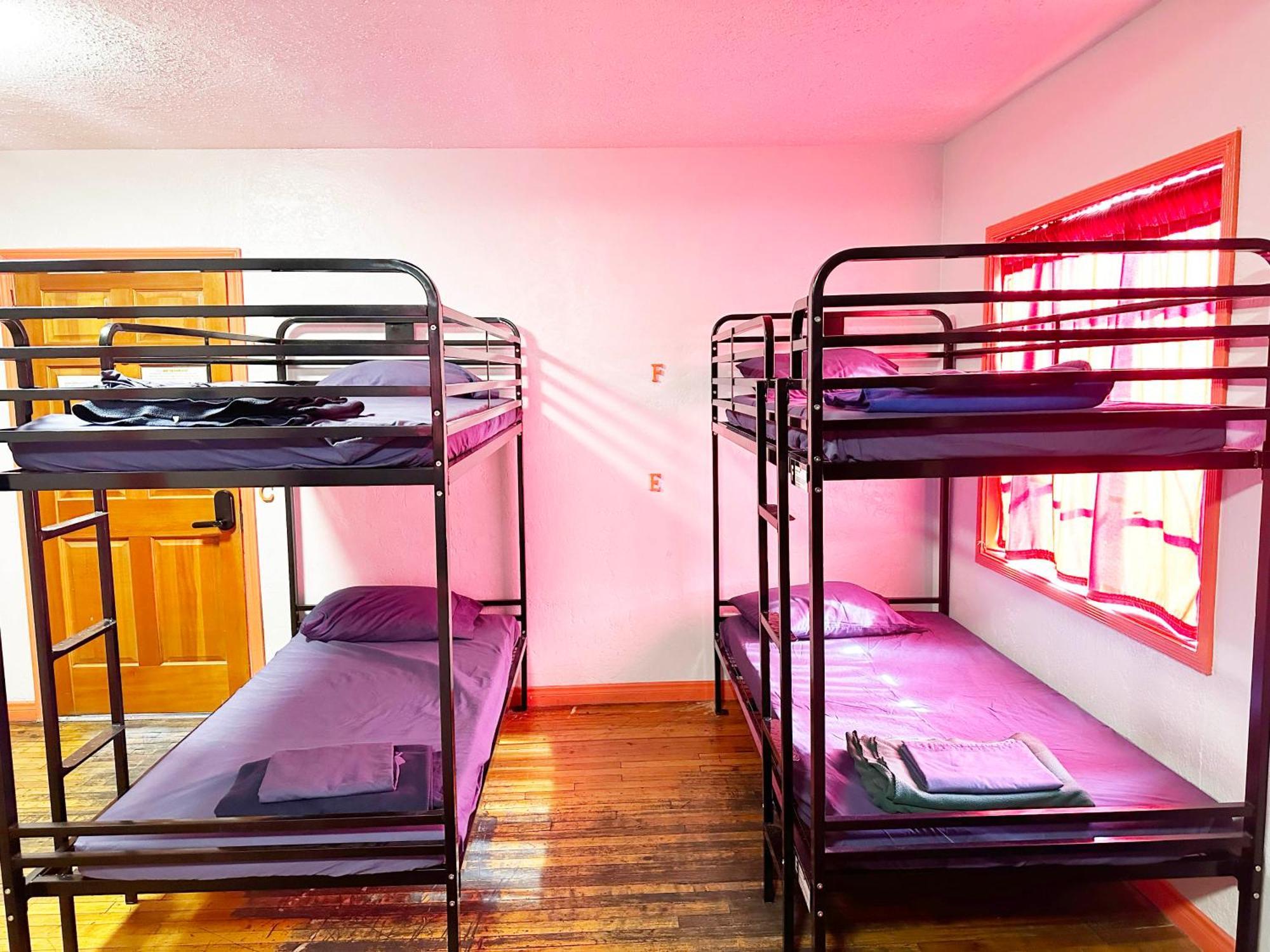 Sin City Hostel Las Vegas Ngoại thất bức ảnh