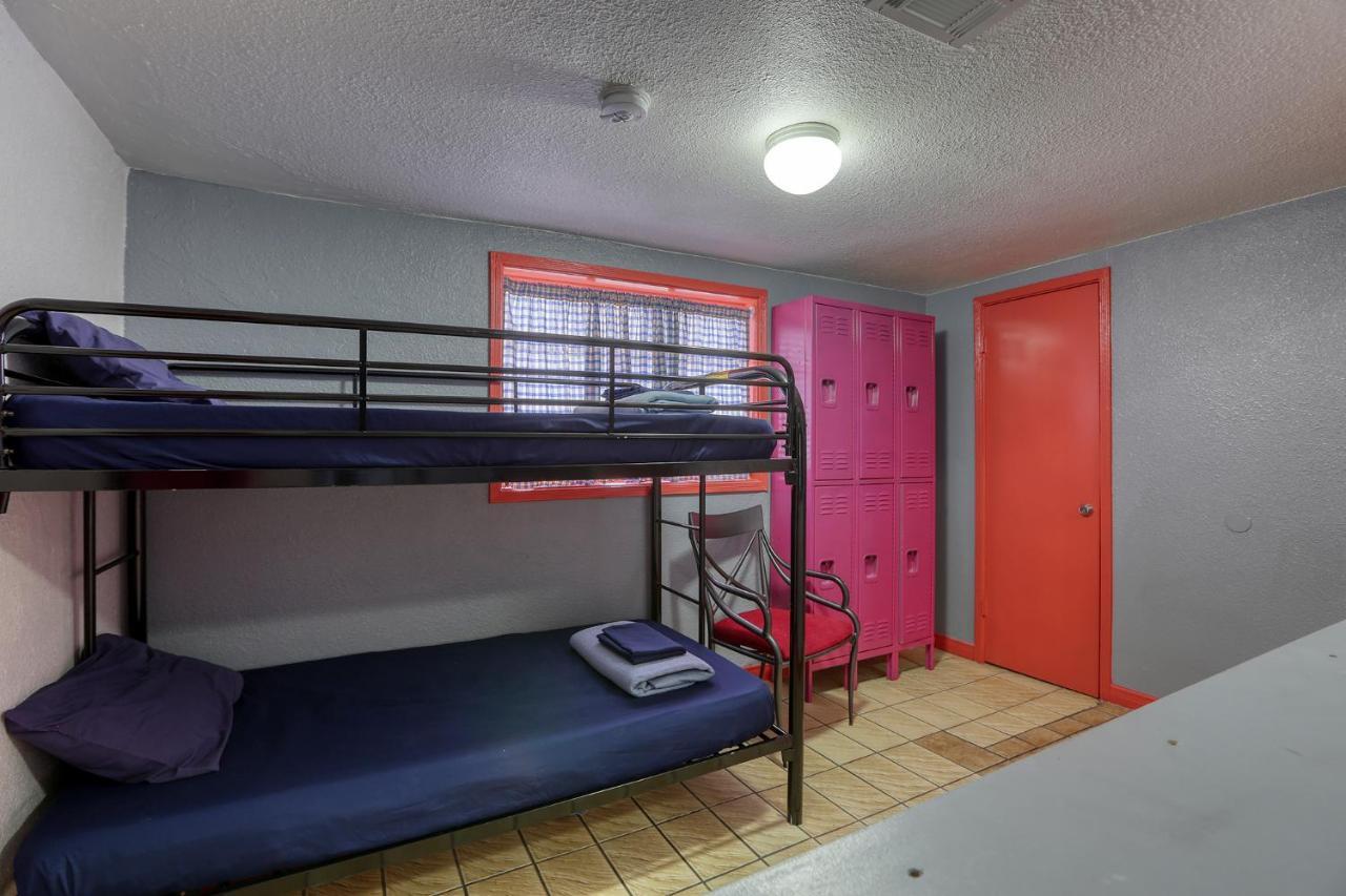 Sin City Hostel Las Vegas Ngoại thất bức ảnh